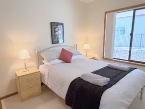 Valley View Retreat - your quiet riverside escape - Image 3
