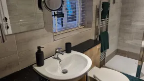 Country Studio with Kitchen - Image 3