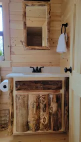  Log Cabin Tiny Home Getaway on 22 acres - Image 3