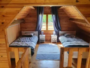 SunnySide Chalet, Ideal for 6 People. Relax in this tranquil setting - Image 5