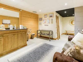 Chalet in Combloux With Mont-blanc Views - Image 4