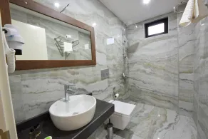 Lidya Hotel - Image 2