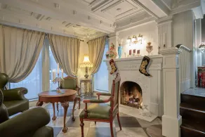 This property is featured in the book \"111 Places in Houston You Must Not Miss\" - Image 5