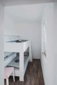 Ferienwohnung Mit Meerblick und Klimaanlage und 100 Meter entfernt zum Strand - Image 4