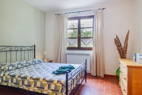 Apartamento vacacional \"Casa Le Basse - Vetulonia\" con terraza privada, jardín compartido y Wi-Fi - Image 5
