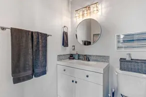 1 Bedroom House with Hot Tub - Image 3