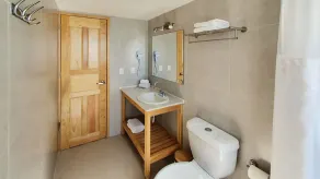Panoramic Beachfront Suite w/ Breathtaking Ocean View & Top Location - Image 3