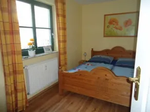 HOUSE CLOSE TO THE BEACH ~ 150m TO THE BALTIC SEA ~ BAABE ~ RÜGEN ~ WiFi & parking space for free - Image 3