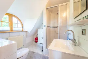 Gemütliches Reetdachhaus – 2min zum Röggeliner See - Image 3