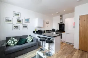 Self Catering Accommodation Chester – Sleeps 4 - Image 4
