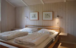2 bedroom cozy home in Vejby - Image 3