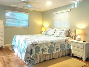 Beautiful Pool Home minutes from Siesta Key - Image 4