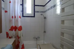 Tæt på St Rémy de Pce ferieudlejning med swimmingpoolhave på landet - Image 3