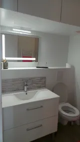 2 værelser, chic og moderne, 400 m fra stationen og 5 min fra byens centrum, internet - Image 4