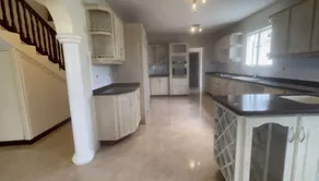 'PARLATUVIER' 4 bedroom ocean view home - Image 2