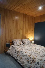 Lodging in a fenced park with wifi, air conditioning and free Netflix. - Image 5