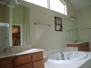 Spectacular Innsbrook House on Alpine Lake - Image 3