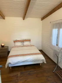 Chalet Ensoleillée - Jardin + Terrain de Pétanque - Image 3