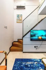 Huaqiang North Executive Apartment - Image 2