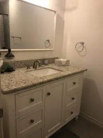Spacious 2300SF, Recently Rehabbed, Large Living - Image 4