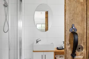 Honeysuckle Studio - Image 2