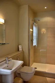 Apartment for 4 Persons in Great Ayton, No Deposit - Image 2