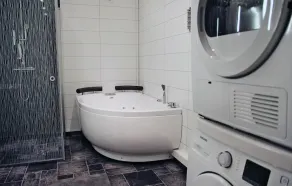 Bel appartement de 2 chambres à Habo - Image 2