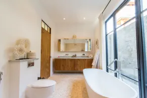 Villa Taijasa - Luxury 5BR Villa with 20m Pool - Image 4