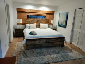 North Pacific Beach Hideaway, shops nearby,1 km from the beach. - Image 3