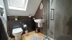 Chapel row 4 luxurious cottage in the peaks - Image 3