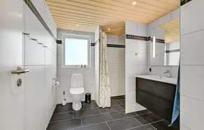 Four-Bedroom Holiday Home In Rudkobing - Image 3