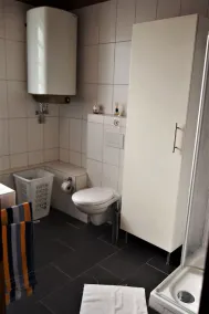 Gemütliche Ferienwohnung (45m2) mit Terrasse im alten Winzerort - Image 2