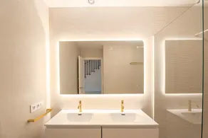 Villa Ocean Breeze - Steps away from the Beach - Image 5