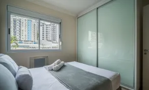 Sophisticated Apartments Just Minutes From Lagoa da Conceicao and Praia Mole Elts - Image 3