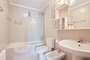 Penthouse Apartment with Mountain and Sea Views from private roof terrace. - Image 2
