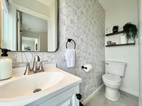 NEW Cicero LAKE HOUSE - Sleeps 9 - Image 4