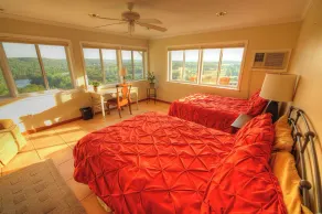 5 Bedroom Hilltop Villa with Magnificent Views - Image 4