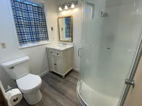 Carrie's Cottage - Charming Duplex Style 3 Bedroom Cottage with Beach Access! - Image 3