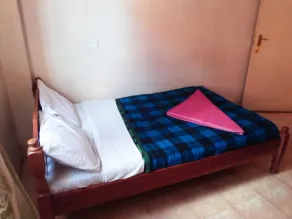 Safe Life Lodge - Image 5