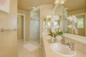 4 BR Haus am Wasser, privater Strand - Image 2