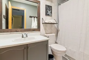 Cachet Crossing by Property Valet - Image 5