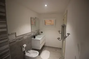 townhouse with wonderful views and private garden - Image 3