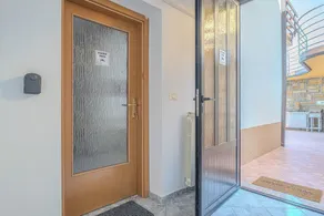 Serene Retreat Apartments - Image 4