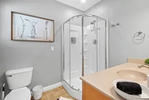 Blissful Boyne City Retreat: Luxurious & Modern! Sleeps 15! - Image 2