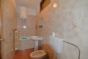 Bon Joun Wood House - Image 2