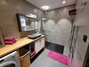 Spacious detached house in quiet location near Madine and 25min from Metz - Image 3