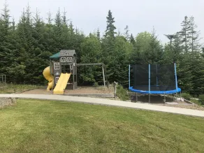 Relaxing, fun family lakefront retreat - 30 mins to Halifax!!   - Image 2