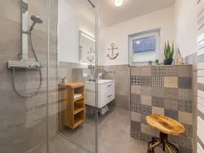The Ultimate Vacation at Haus Ostseewind: The Windböe Suite Right on Zingst Beach - Image 4