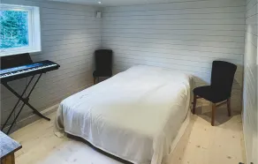 1 Bedroom Pet Friendly Home In Stillingson - Image 3