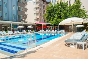Mariva City Beach Otel - Image 4